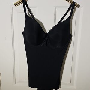 Wacoal Black Shapewear Intimates. Size 38 D. Good Used‎ Condion.